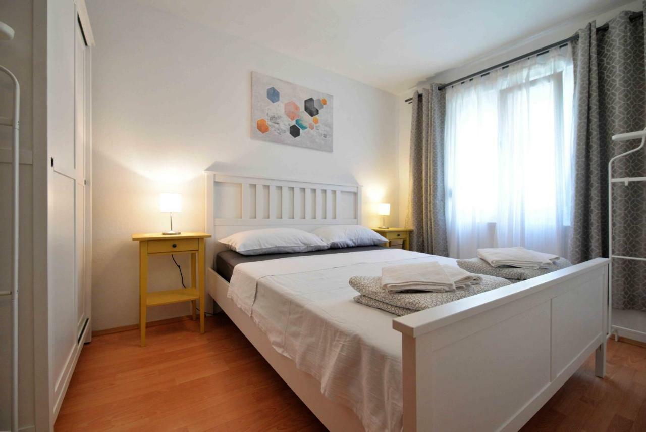 Apartment Stari Murter Exteriör bild